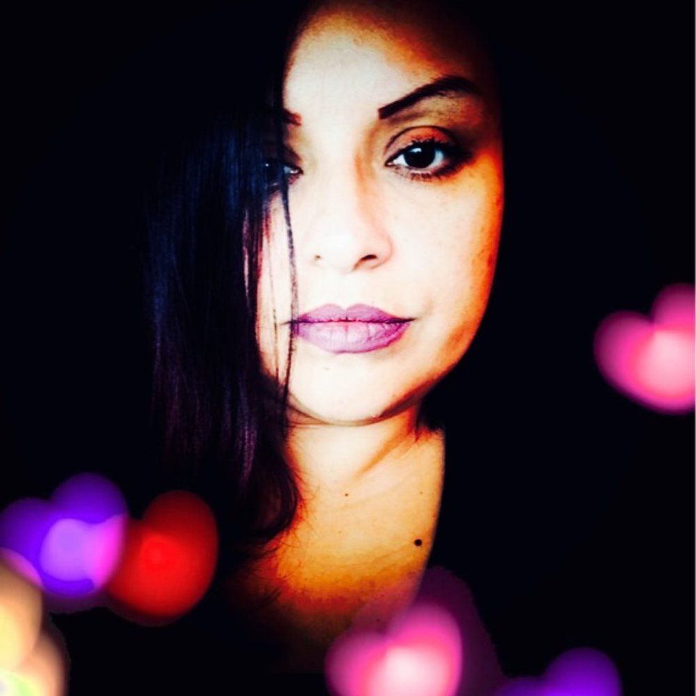 Meet your Posher, Yadira